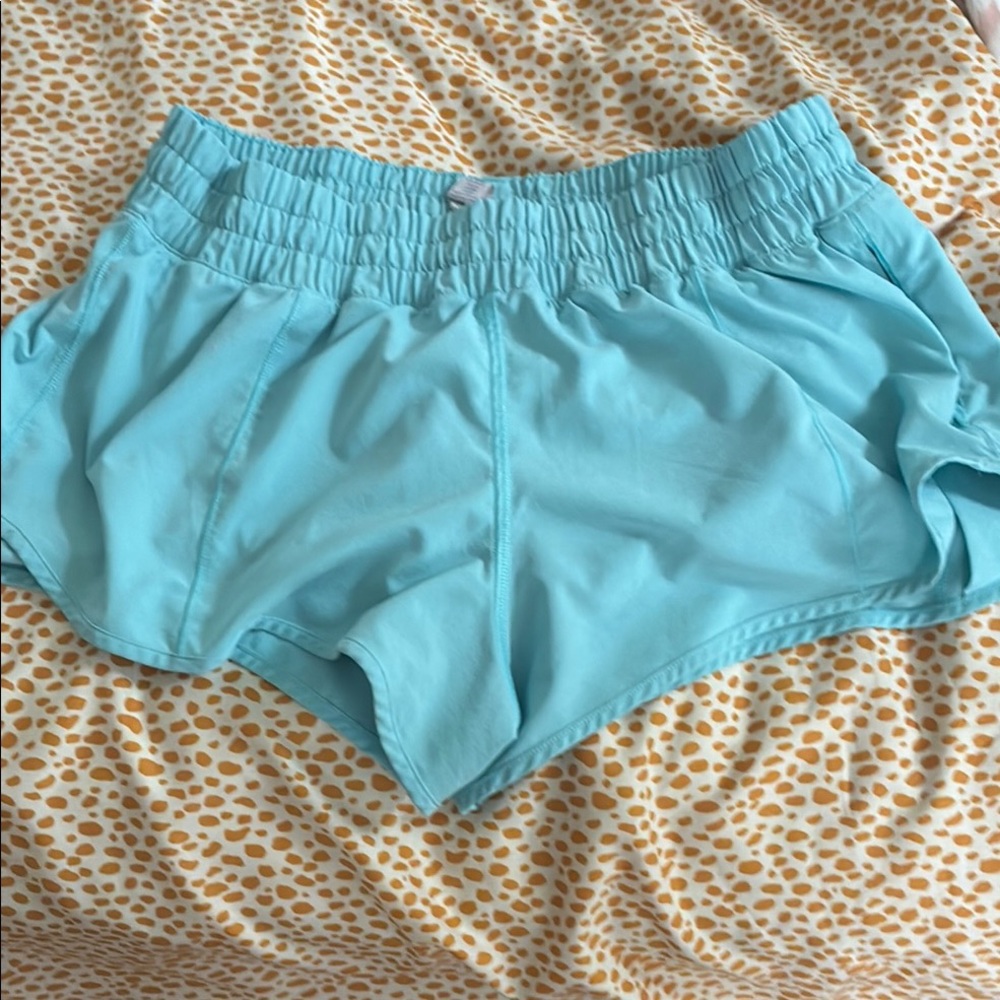CRZ YOGA Women's Aqua Athletic Shorts